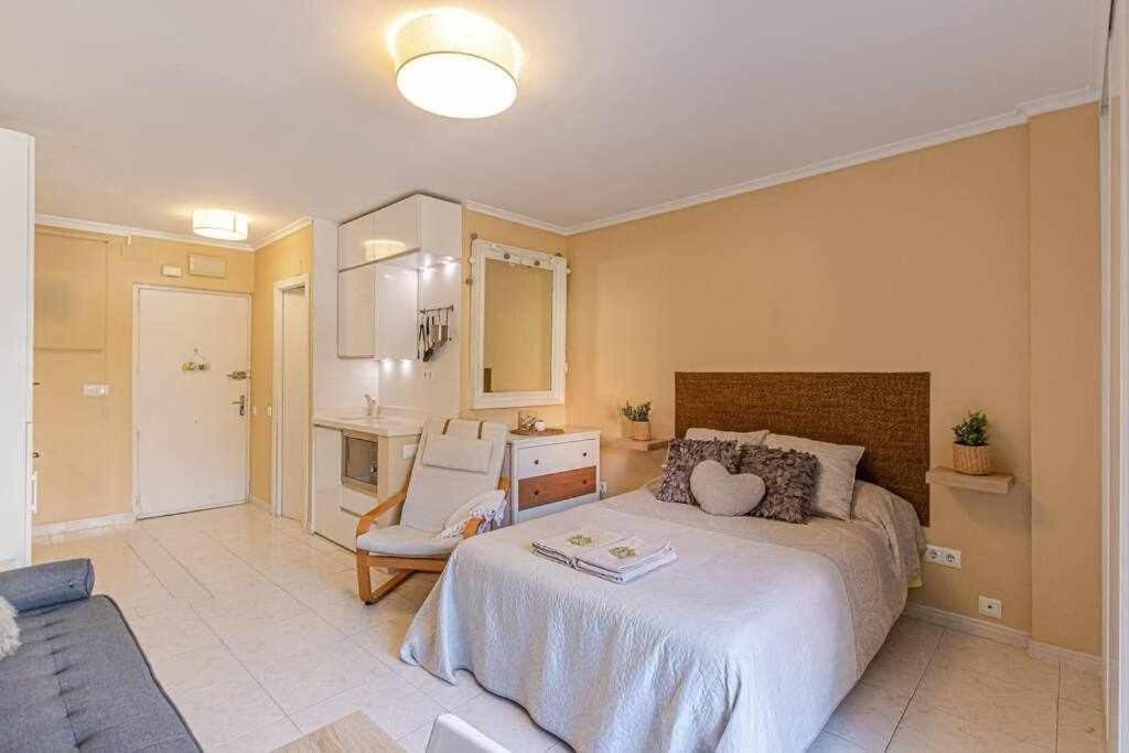 797 Holiday Rentals - Equipado Estudio Cerca Del Parque La Paloma Benalmádena Buitenkant foto