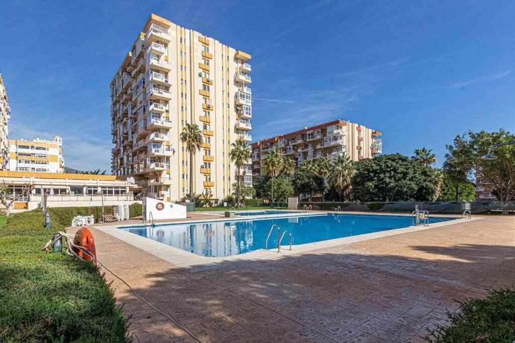 797 Holiday Rentals - Equipado Estudio Cerca Del Parque La Paloma Benalmádena Buitenkant foto