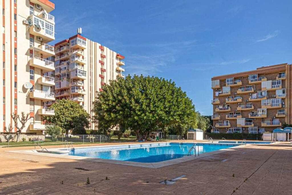797 Holiday Rentals - Equipado Estudio Cerca Del Parque La Paloma Benalmádena Buitenkant foto