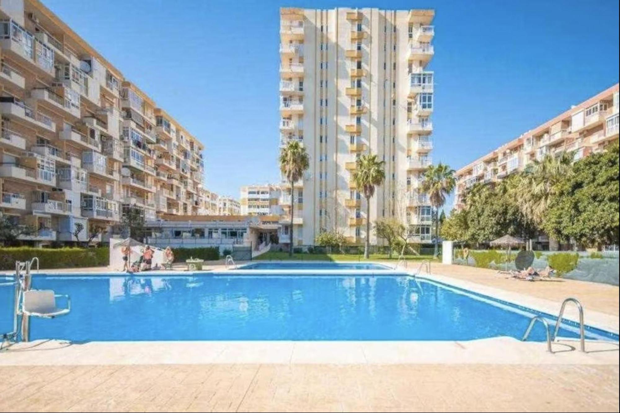 797 Holiday Rentals - Equipado Estudio Cerca Del Parque La Paloma Benalmádena Buitenkant foto